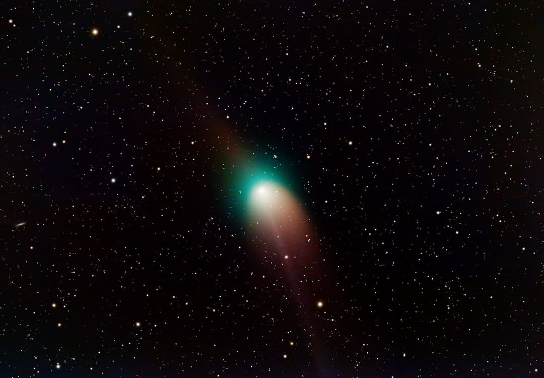 多只酒类股或披星戴帽：3亿元营收红线难倒亏本常客